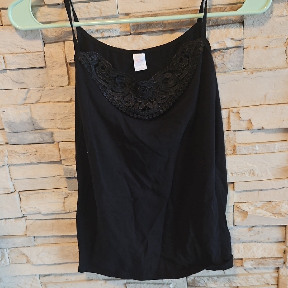 Power Flower Elegant Black Lace Camisole